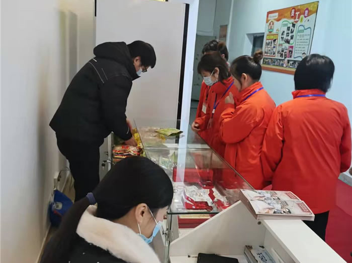 四川中青旅綿陽分社、綿陽市中旅假日旅行社、綿陽自來文化傳播有限公司24H自助售貨服務(wù)盛大開業(yè)