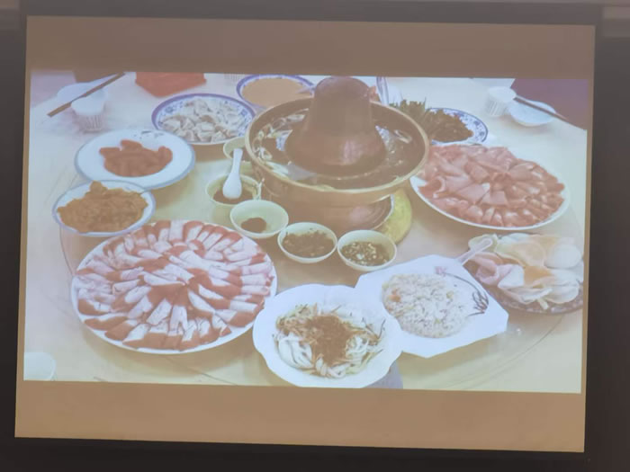 綿陽中旅行假日旅行社舉行胡楊林、南疆專列推薦會(huì)